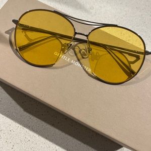 Jumping jack gentle monster